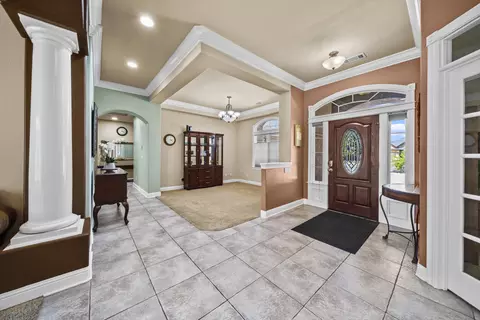 2721 Madison River Dr, Redding, CA 96002 photo 5