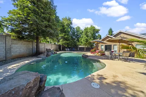 2721 Madison River Dr, Redding, CA 96002 photo 45