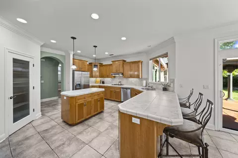 2721 Madison River Dr, Redding, CA 96002 photo 16