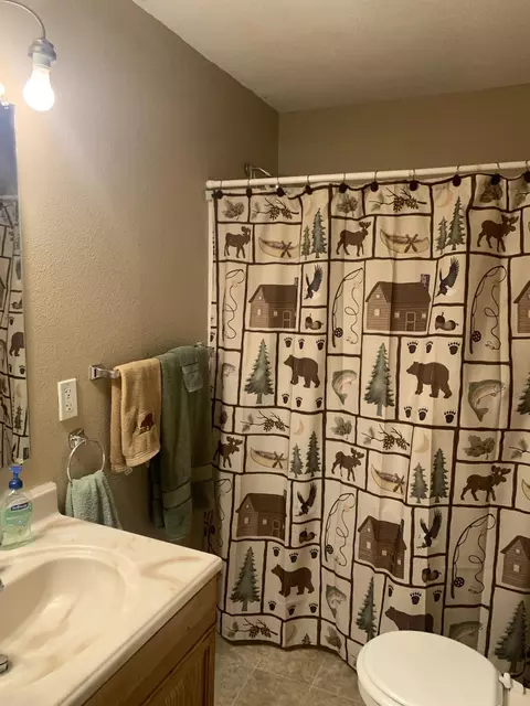 36959 Oak St, Burney, CA 96013 photo 14