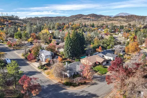 4415 Moyvane Dr, Redding, CA 96001 photo 25