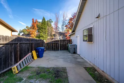 4415 Moyvane Dr, Redding, CA 96001 photo 24