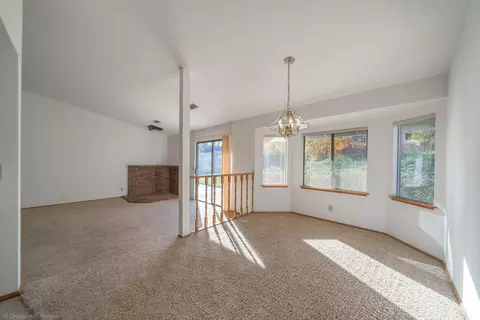 4415 Moyvane Dr, Redding, CA 96001 photo 8