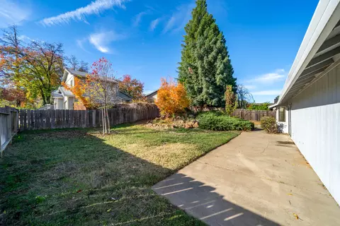 4415 Moyvane Dr, Redding, CA 96001 photo 22