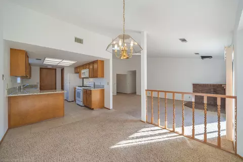 4415 Moyvane Dr, Redding, CA 96001 photo 9