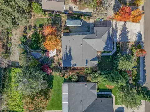4548 Cerro Ln, Redding, CA 96001 photo 48