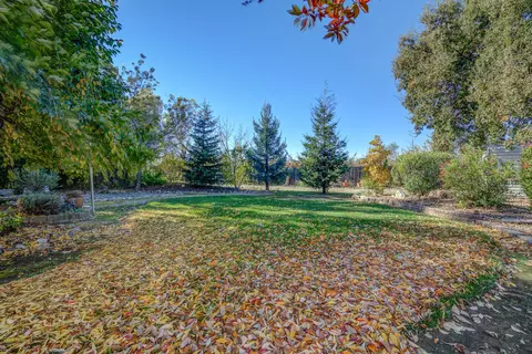 4548 Cerro Ln, Redding, CA 96001 photo 52