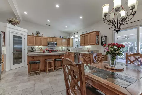 4548 Cerro Ln, Redding, CA 96001 photo 10