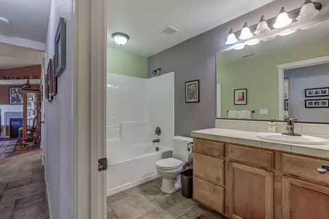 4548 Cerro Ln, Redding, CA 96001 photo 34