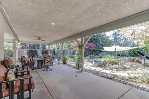 4548 Cerro Ln, Redding, CA 96001 photo 41