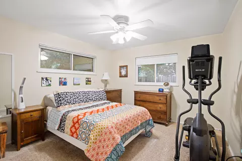 2202 Canal Dr, Redding, CA 96001 photo 17