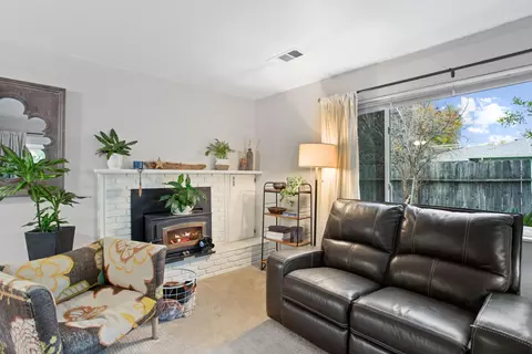 2202 Canal Dr, Redding, CA 96001 photo 8