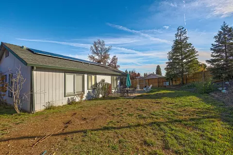 1096 Grouse Dr, Redding, CA 96003 photo 32