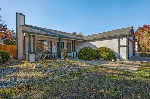1096 Grouse Dr, Redding, CA 96003 photo 3