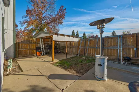 1096 Grouse Dr, Redding, CA 96003 photo 34