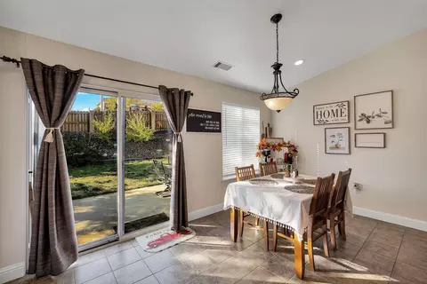 1096 Grouse Dr, Redding, CA 96003 photo 13