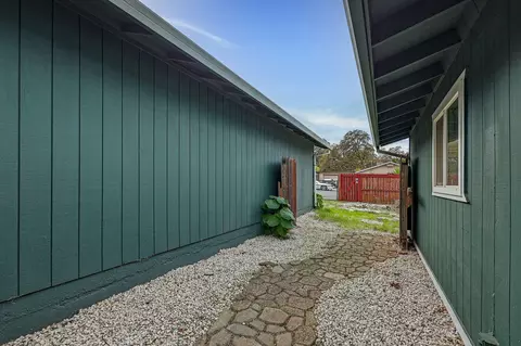 1487 Oakdale Ln, Redding, CA 96002 photo 33