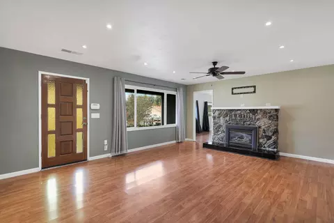 1487 Oakdale Ln, Redding, CA 96002 photo 6