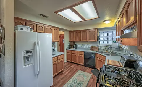897 Spaniel Dr, Redding, CA 96003 photo 7