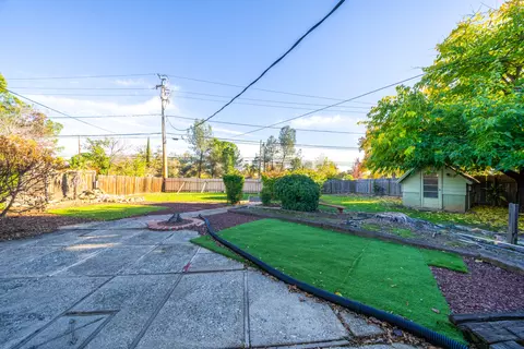 4235 Oro St, Redding, CA 96001 photo 25