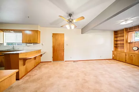 4235 Oro St, Redding, CA 96001 photo 13