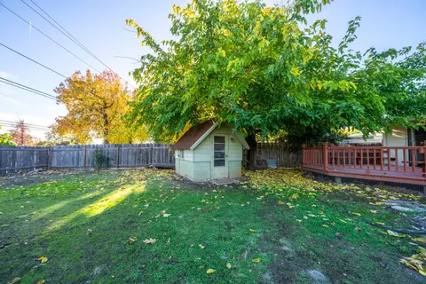 4235 Oro St, Redding, CA 96001 photo 29