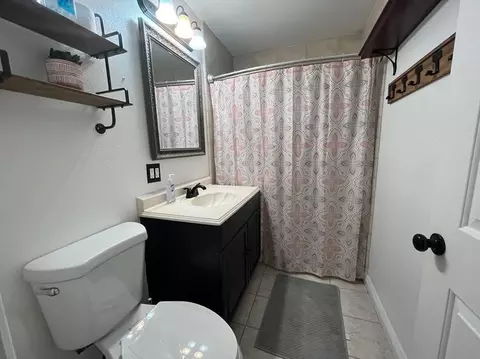 2078 Park Marina Dr, Redding, CA 96001 photo 5