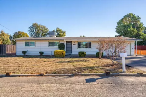 345 La Bray Ave, Red Bluff, CA 96080