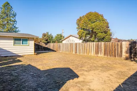 345 La Bray Ave, Red Bluff, CA 96080 photo 24