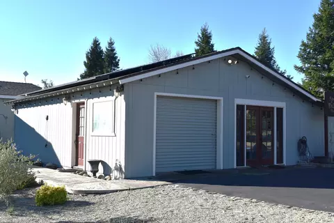 21833 Robledo Rd, Palo Cedro, CA 96073 photo 3