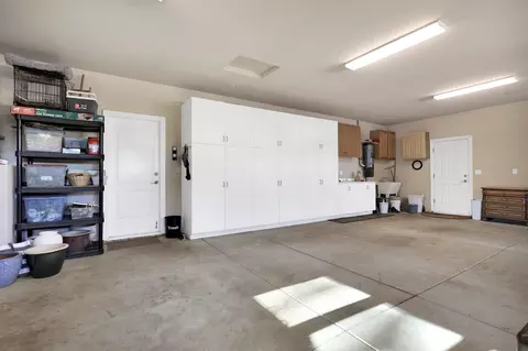 1502 St Andrews Dr, Redding, CA 96003 photo 41