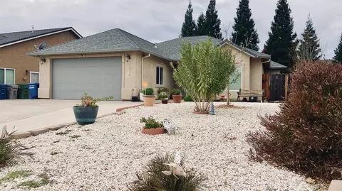 Exterior - 4764 Squirrel Run Ct, Redding, CA 96002 photo 4 of 13