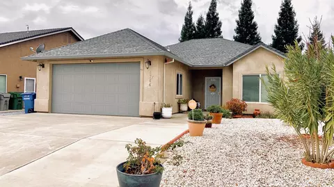 Exterior - 4764 Squirrel Run Ct, Redding, CA 96002 photo 2 of 13