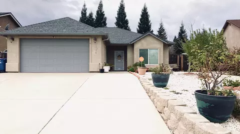 4764 Squirrel Run Ct, Redding, CA 96002