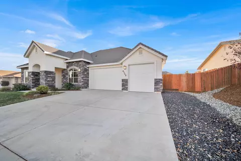 4125 Haleakala Ave, Redding, CA 96001 photo 4
