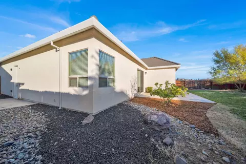 4125 Haleakala Ave, Redding, CA 96001 photo 27