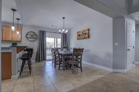 11734 Brinda Ln, Redding, CA 96003 photo 10