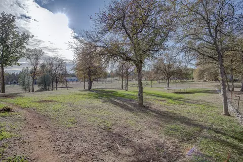 11734 Brinda Ln, Redding, CA 96003 photo 30