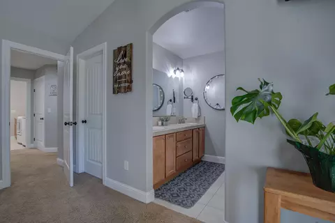 11734 Brinda Ln, Redding, CA 96003 photo 18