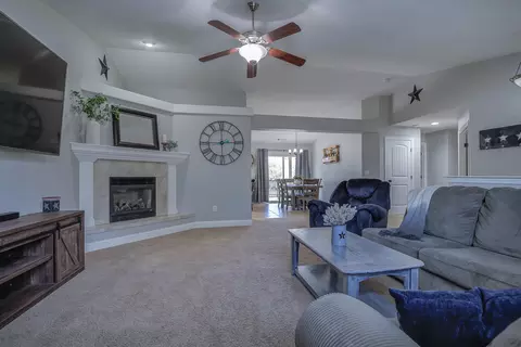 11734 Brinda Ln, Redding, CA 96003 photo 6