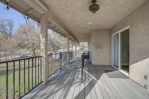 11734 Brinda Ln, Redding, CA 96003 photo 5