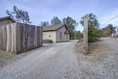 11734 Brinda Ln, Redding, CA 96003 photo 29