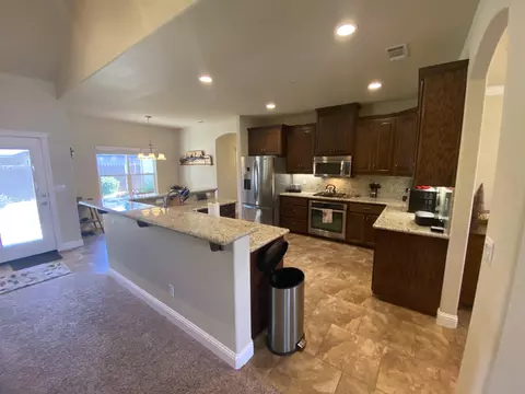 3337 Seedling Dr, Redding, CA 96001 photo 3