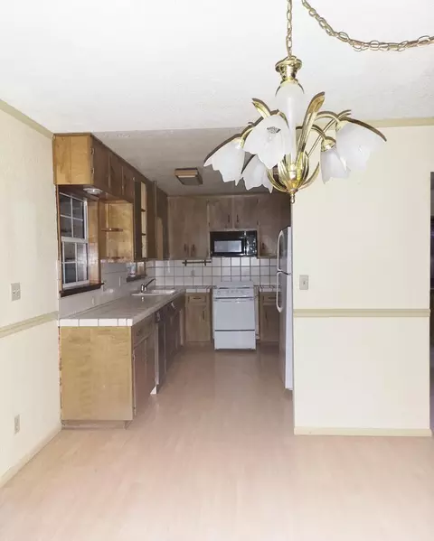 63 Donald St, Hayfork, CA 96041 photo 4