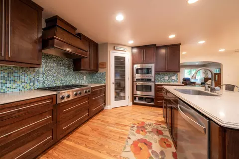 735 Gold St, Redding, CA 96001 photo 14