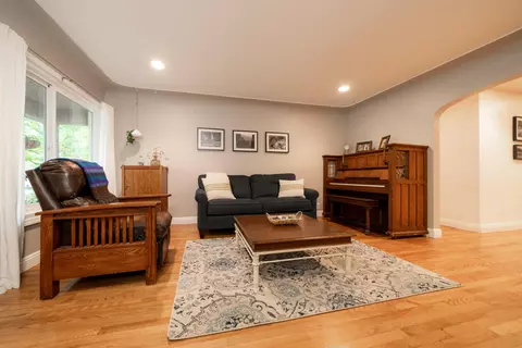 735 Gold St, Redding, CA 96001 photo 6