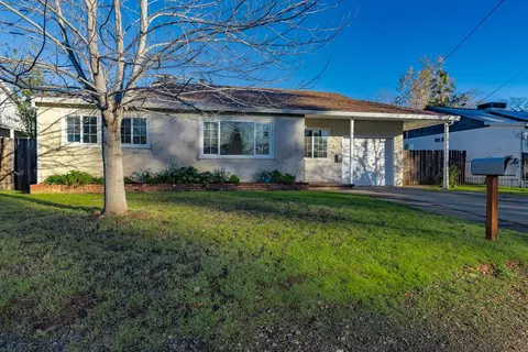 1113 Layton Rd, Redding, CA 96002 photo 10