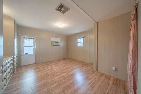 1050 Deodar Way, Redding, CA 96003 photo 22