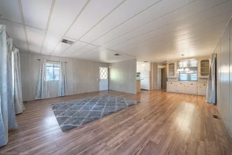 1050 Deodar Way, Redding, CA 96003 photo 2