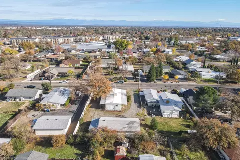 1050 Deodar Way, Redding, CA 96003 photo 51
